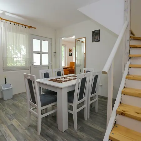 Βίλα Teo-sport Cerovac